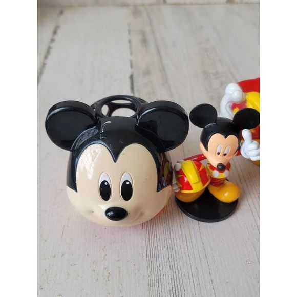 Mickey Mouse race car track helmet playset toy figure red 28 - Picture 7 of 14